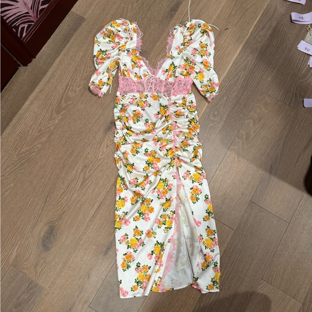 For love and lemon dress!